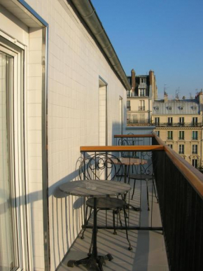 Отель Hotel Darcet  Париж